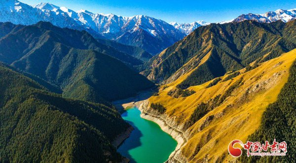 E策略平台 陇拍客丨民乐：雪后祁连山景色美